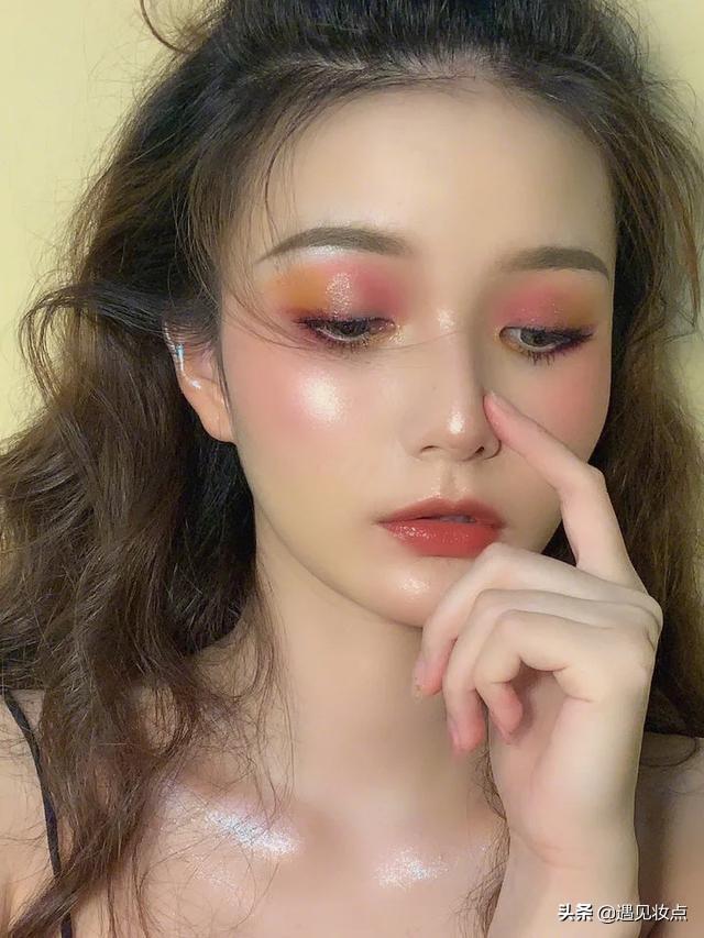 认识彩妆，写给化妆新手的小知识